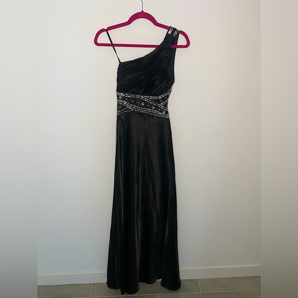 Black Prom Dress